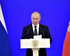 Путин и президент Сербии обменялись двусмысленными подарками: все для одного дела