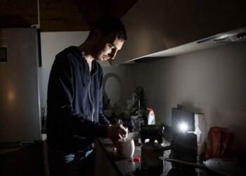 Отключения света, фото: YouTube