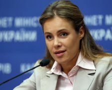 Хоромы подруги Януковича показали в сети: украинцы не сдерживали эмоций