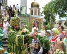 Троица: красивые и оригинальные открытки и поздравления