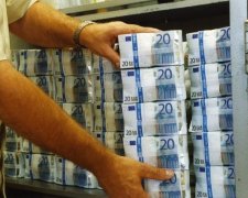 У Німеччині не знають, куди подіти рекордні доходи