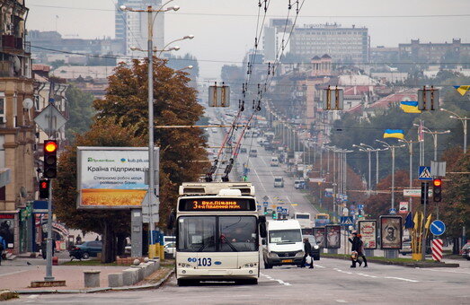 У Запоріжжі зміниться рух транспорту: що потрібно знати