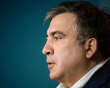 Подпись здесь и подпись тут: Саакашвили открестился от скандальной анкеты