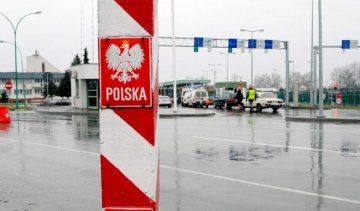 Завтра Польша возобновит малое пограничное движении с Украиной