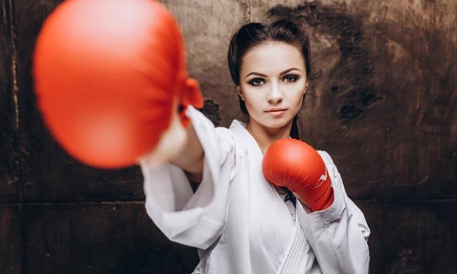 Украинская каратистка Кривая выиграла серебро в Дубае