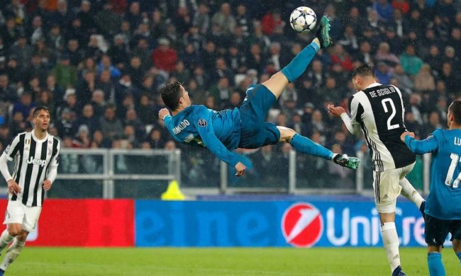 Топ-10 голів 2018 року: відео