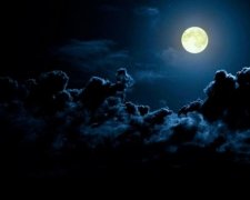 Ученые развенчали миф о влиянии фаз Луны на поведение человека