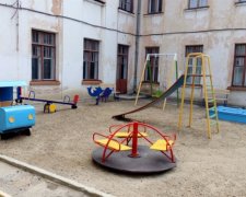 С завтрашнего дня школы и детсады Севастополя не будут работать