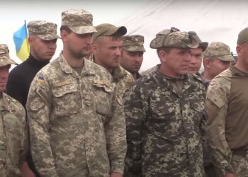 військові, скріншот з відео