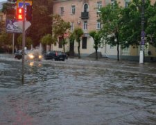 Погода на червень: українцям загрожує біблійний потоп