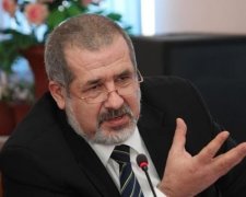 Чубаров: Савченко рвет страну на куски