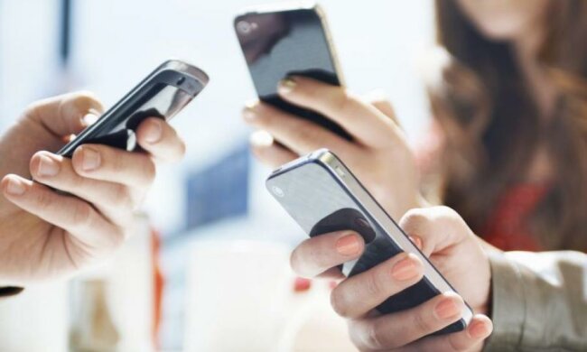 Популярний мобільний оператор заплатить десятки мільйонів за брехню