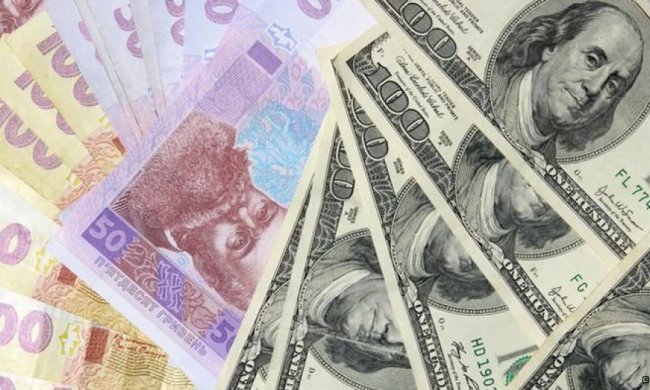 Торги на міжбанку закрилися подорожчанням долара