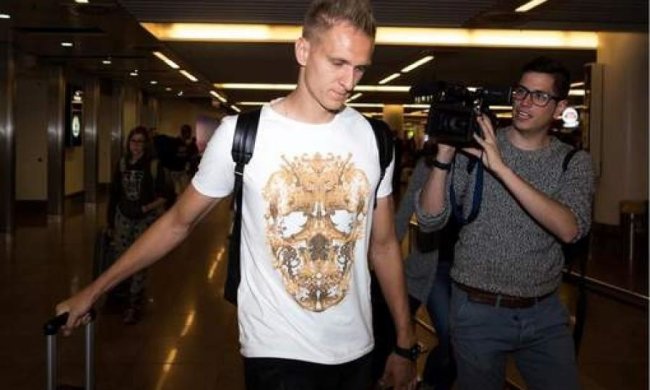 Теодорчик улетел на медосмотр в "Андерлехт"