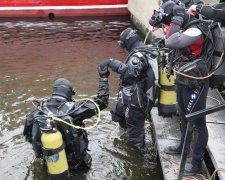 У київській водоймі виявили страшну знахідку: на глибині 3 метрів