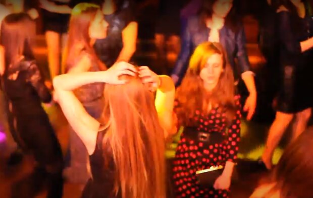Тернополянам запретили танцевать в клубах, теперь только домашние вечеринки