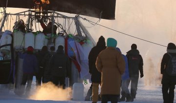 Росіянина відправили в небо з іконою на 50 годин