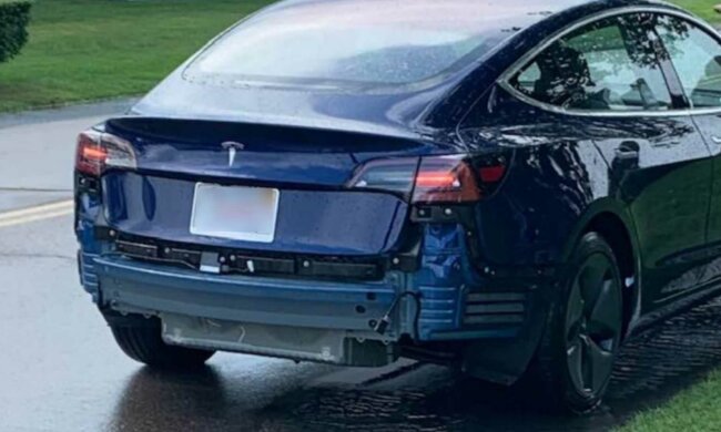 ДТП з Tesla, carscoops