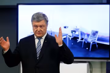 У Порошенко "оригинально" отмазались от скандального видео с "убийством" Зеленского