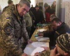 Готовят на убой: военные учения резервистов ошеломили украинцев