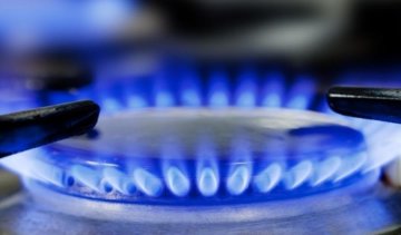 У боргах населення за газ винен Яценюк