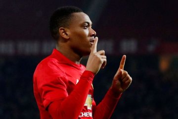 Футболист Манчестер Юнайтед отправил в нокаут партнера по команде