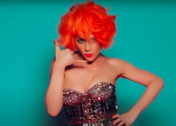 Тина Кароль, скриншот из YouTube