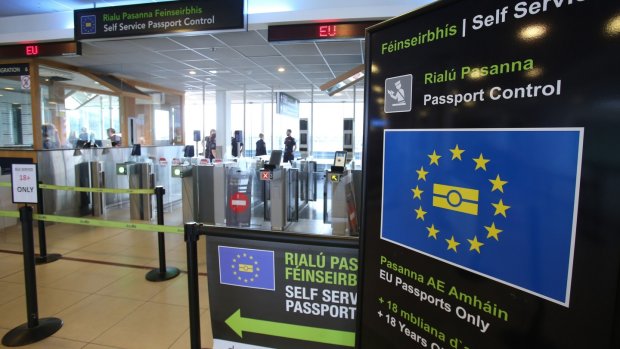 Украинцы смогут ездить в сказочную страну по внутреннему паспорту