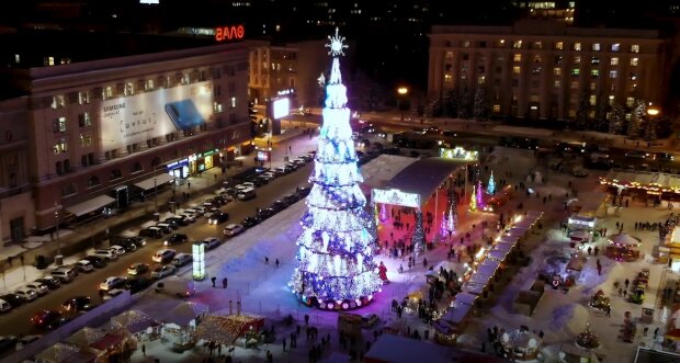 Харків'яни показали альтернативу мажорній вечірці Кернеса на Новий рік: "Як вам алкоялинка?"