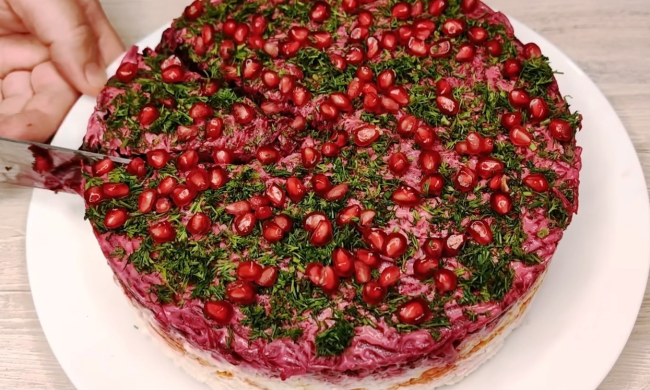 Салат Губернаторский, кадр из видео