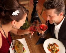 Какие продукты способны испортить романтический вечер