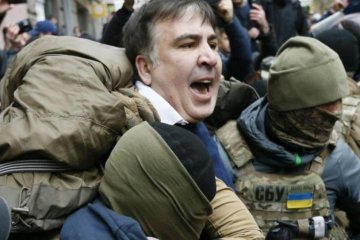 Саакашвили вырвали из лап силовиков