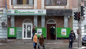 ПриватБанк нахабно вліз у кредит клієнтки: відібрали останнє