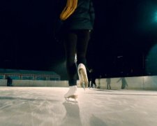 Очікування vs Реальність: як заливали київську ковзанку (відео)