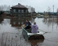 На межі катастрофи: масштабні підтоплення на Харківщині показали з висоти