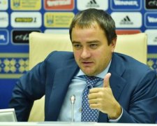 Активісти закликали розслідувати причетність Павелко до завищення вартості будівництва футбольних полів