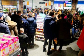 Пачка сигарет за 100 гривен: в Украине цены сравняют с европейскими, когда придется бросать курить