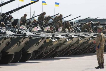 Українські військові визначили найкращих танкістів: відео