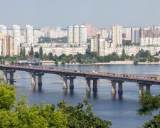 Мост Патона в Киеве, частичное ограничение движения транспорта