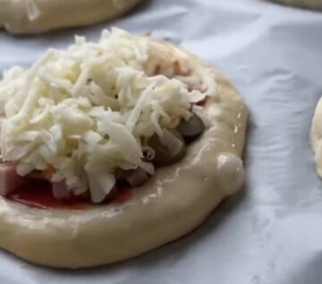 Школьная пицца: фото скрин рецепта