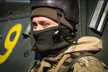 "Залишають випалену землю": український боєць "Панда" розкрив справжню мету російських мародерів