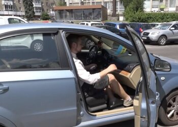 Автомобіль, спека: фото скрін Ютуб