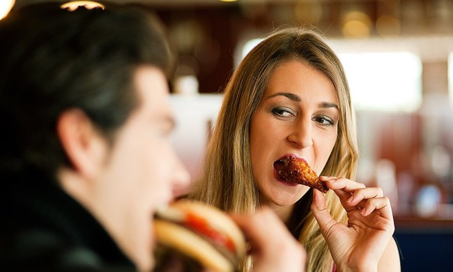 Шашлык с "сюрпризом": внимательно смотрите, что берете в магазине с полки, вот вам яркий пример