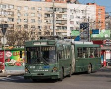 Не розвернутися: капітальний ремонт паралізує столичну площу