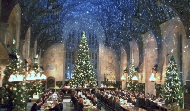 У Хогвартсі влаштують різдвяну вечерю для фанатів "поттеріани"