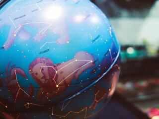 Гороскоп, фото: DO Stories!