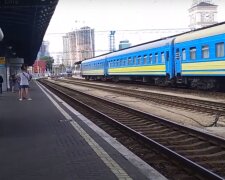 Чернівчан відправлять до Києва швидкісним потягом