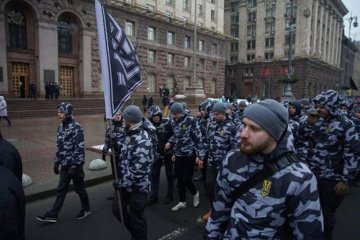 Національні дружини нагородили невтішним епітетом: експерт пояснив позицію