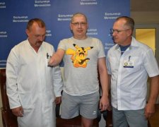 Спасти героя: врачи попросили украинцев о помощи