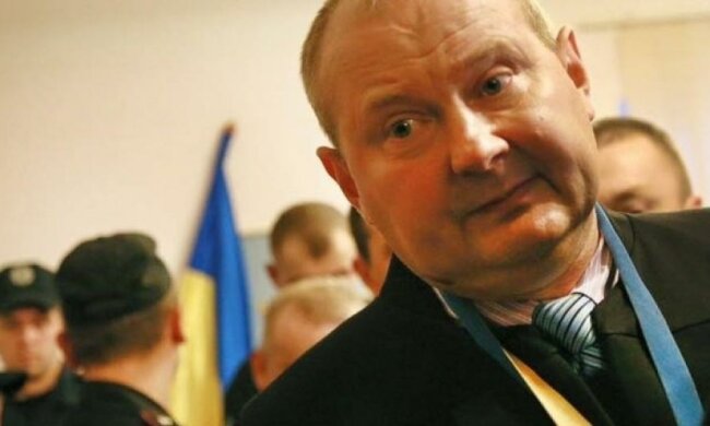 ГПУ отримала документи на екстрадицію Чауса